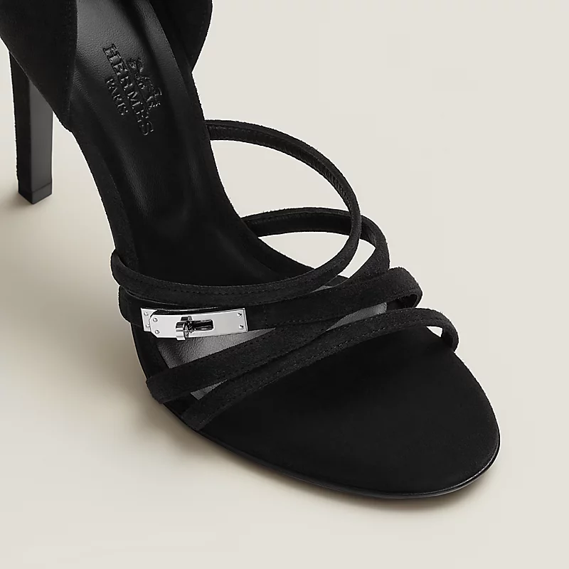 Hermès Lipstick 105 sandal - Image 3